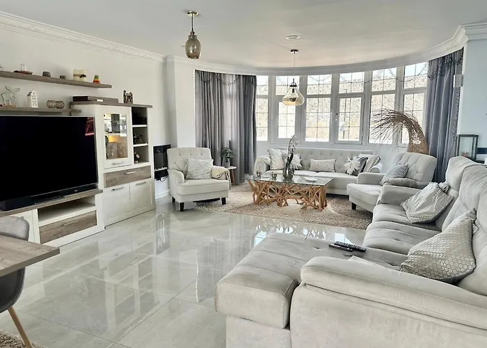 Luxurious Villa, 5 Bedrooms, Arguineguin,mogan Vila *