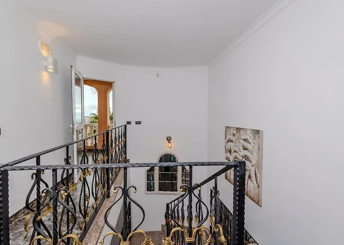 Luxurious Villa, 5 Bedrooms, Arguineguin,mogan Vila *