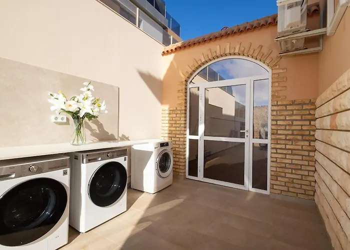 Luxurious Villa, 5 Bedrooms, Arguineguin,mogan * Mogán